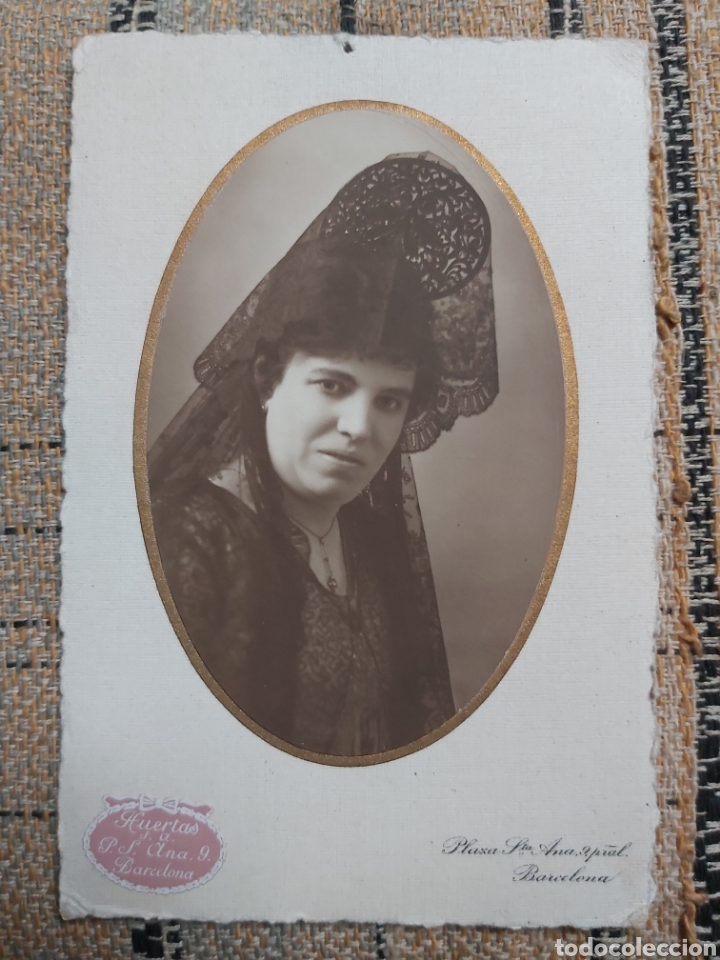Fotograf&iacute;a antigua: Se&ntilde;ora con mantilla. - Foto 1