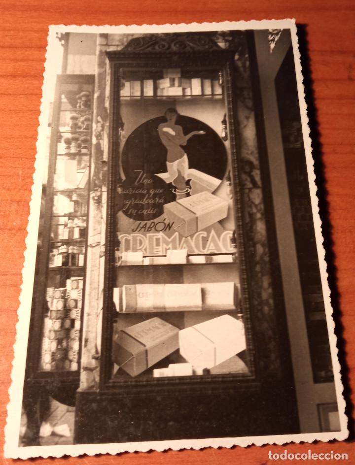 Antique Photography: Tarjeta postal Perfumeria J.Coll una caricia que agradecera tu cuerpo jab&oacute;n Cremacacao-Barcelona