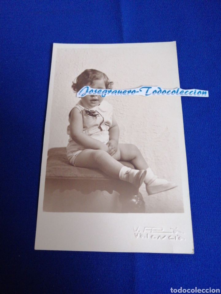 Alte Fotografie: NI&Ntilde;O MODELO POSANDO FOTOGRAFIA ANTIGUA CON SELLO FOT&Oacute;GRAFO