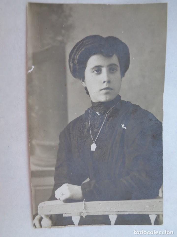 Antique Photography: PRECIOSA FOTO DE ESTUDIO DE SE&Ntilde;ORITA DE LUTO, PRINCPIOS DE SIGLO