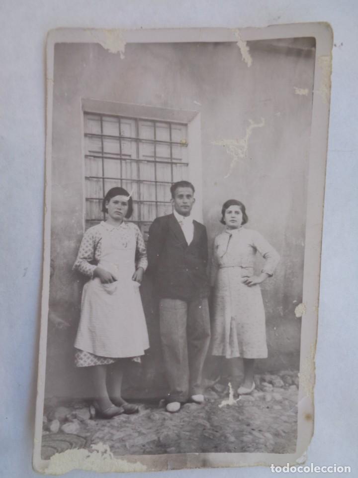 Alte Fotografie: MINUTERO DE FOTOGRAFO CALLEJERO DE JOVENES DE PUEBLO, A&Ntilde;OS 40