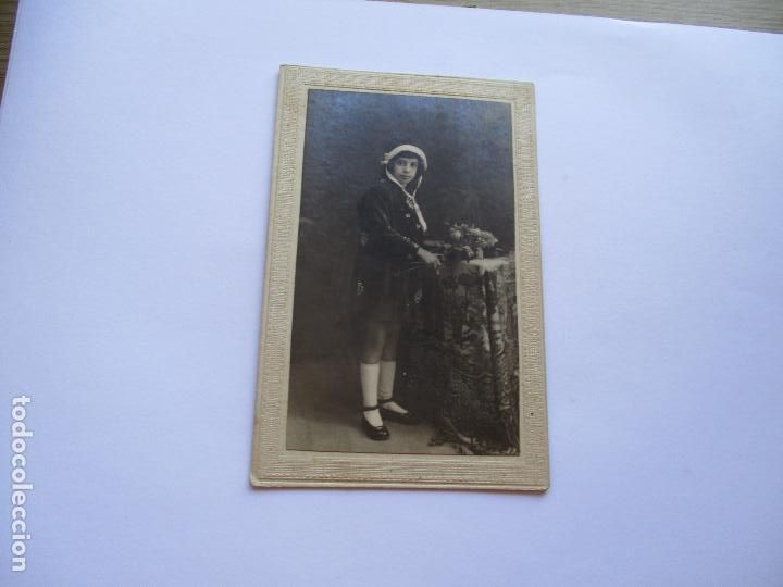 Alte Fotografie: ANTIGUA TARJETA POSTAL: FOTO DE SE&Ntilde;ORITA-S/F.- UNI&Oacute;N UNIVERSAL DE CORREOS-14X9 CM.