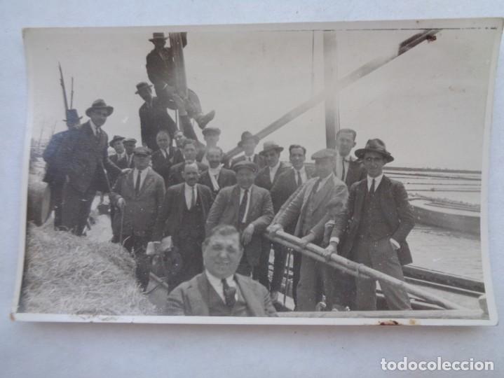 Fotografia antica: FOTO DE GRUPO DE SE&Ntilde;ORES POSANDO, A&Ntilde;OS 20