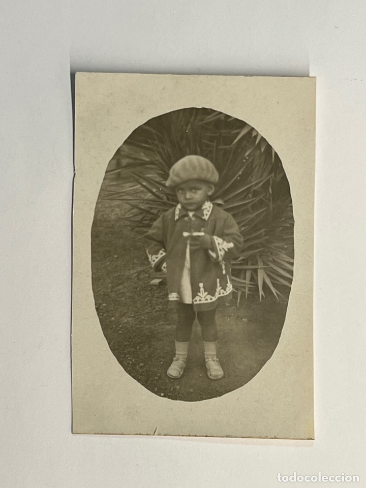 Fotografia antica: MINUTEROS, fot&oacute;grafos de calle&hellip; Ni&ntilde;o en el Parque&hellip; (h.1920?)