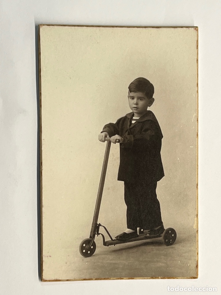 Fotografia antica: NI&Ntilde;O. Fotograf&iacute;a El Ni&ntilde;o del Patinete&hellip; Casa Garcia.. (h.1920?)