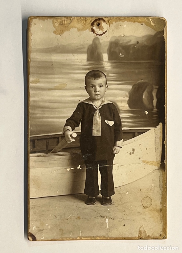 Antique Photography: NI&Ntilde;OS CATARROJA Alejandro Quiles. Fotografo. Ni&ntilde;o y barca &hellip; retrato de estudio (h.1920?)