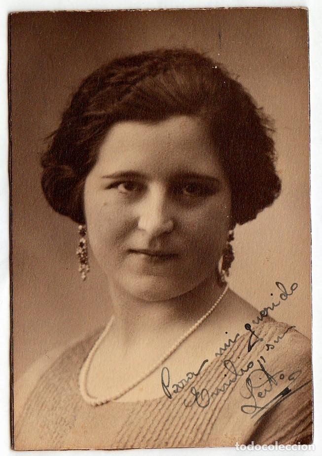 Fotograf&iacute;a antigua: Bella dama con collar de perlas. A&ntilde;os 20. aa