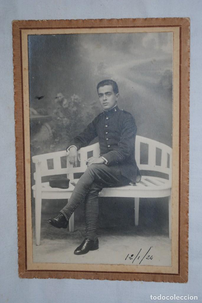 Alte Fotografie: OFICIAL DE ARTILLERIA 1924
