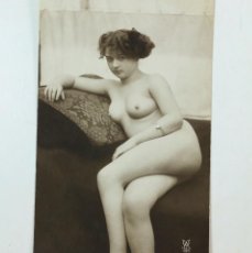 Fotografia antica: FOTOGRAFÍA ERÓTICA - DESNUDO FEMENINO 1920'S. SIN DATOS REVERSOS. Lote 345595068