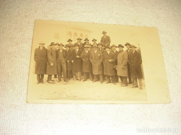 Antique Photography: ANTIGUA FOTO DE UN GRUPO DE HOMBRES, 1928.