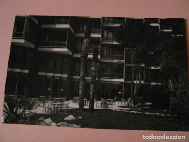 Antique Photography: FOTO SIN LOCALIZAR EL LUGAR. CIRCULADA COMO POSTAL A&Ntilde;OS 60. 14X9 CM.