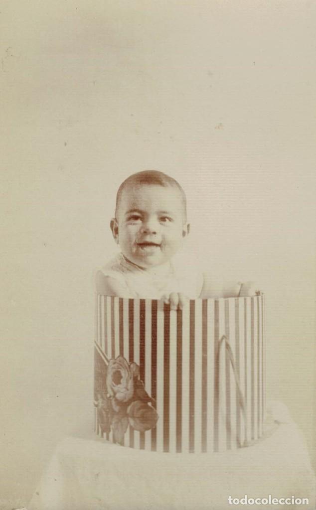 Fotograf&iacute;a antigua: Retrato de beb&eacute; - Foto 1