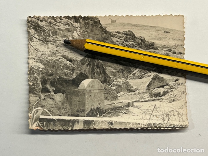 Antique Photography: TAFERSIT Marruecos Espa&ntilde;ol. Fotograf&iacute;a Fuente en el Barranco (Abril de 1955)