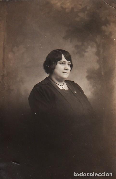 Fotograf&iacute;a antigua: Retrato de dama. A&ntilde;os 20. aa