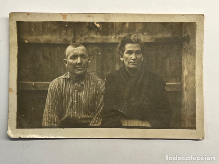 Alte Fotografie: FOTOGRAF&Iacute;A. La Espa&ntilde;a en tiempos de la Guerra &hellip; la vida en el pueblo.. Matrimonio (h.1936?)