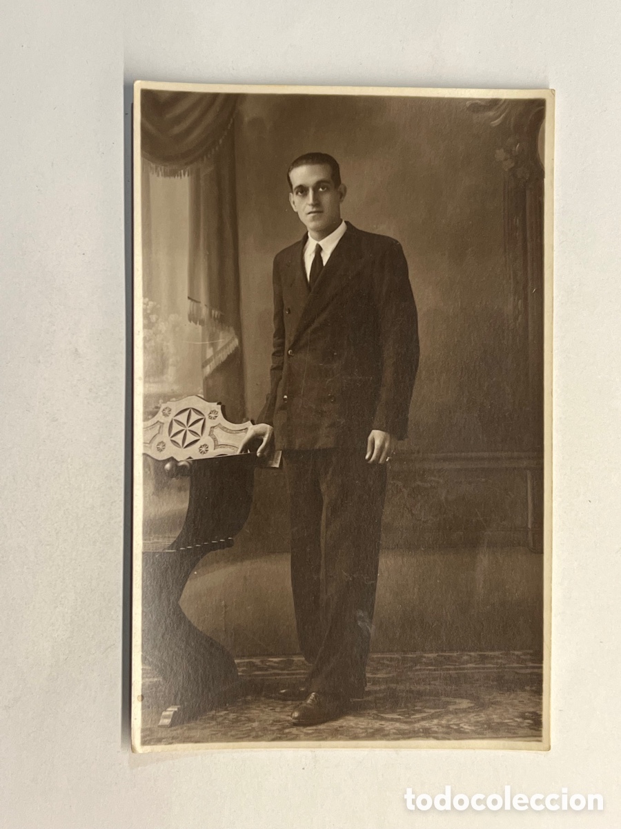 Fotograf&iacute;a antigua: CORDOBA. L&oacute;pez fot&oacute;grafo.. Taller Joaquin Costa&hellip; Retrato Estudio.., de un apuesto Cordob&eacute;s (h.1920?)