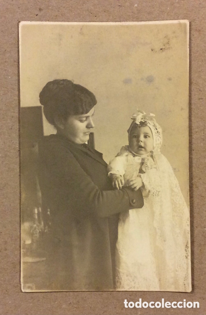 Antique Photography: ABUELA CON SU NIETA RECI&Eacute;N NACIDA. ANTIGUA FOTOGRAF&Iacute;A TARJETA POSTAL CIRCULADA.