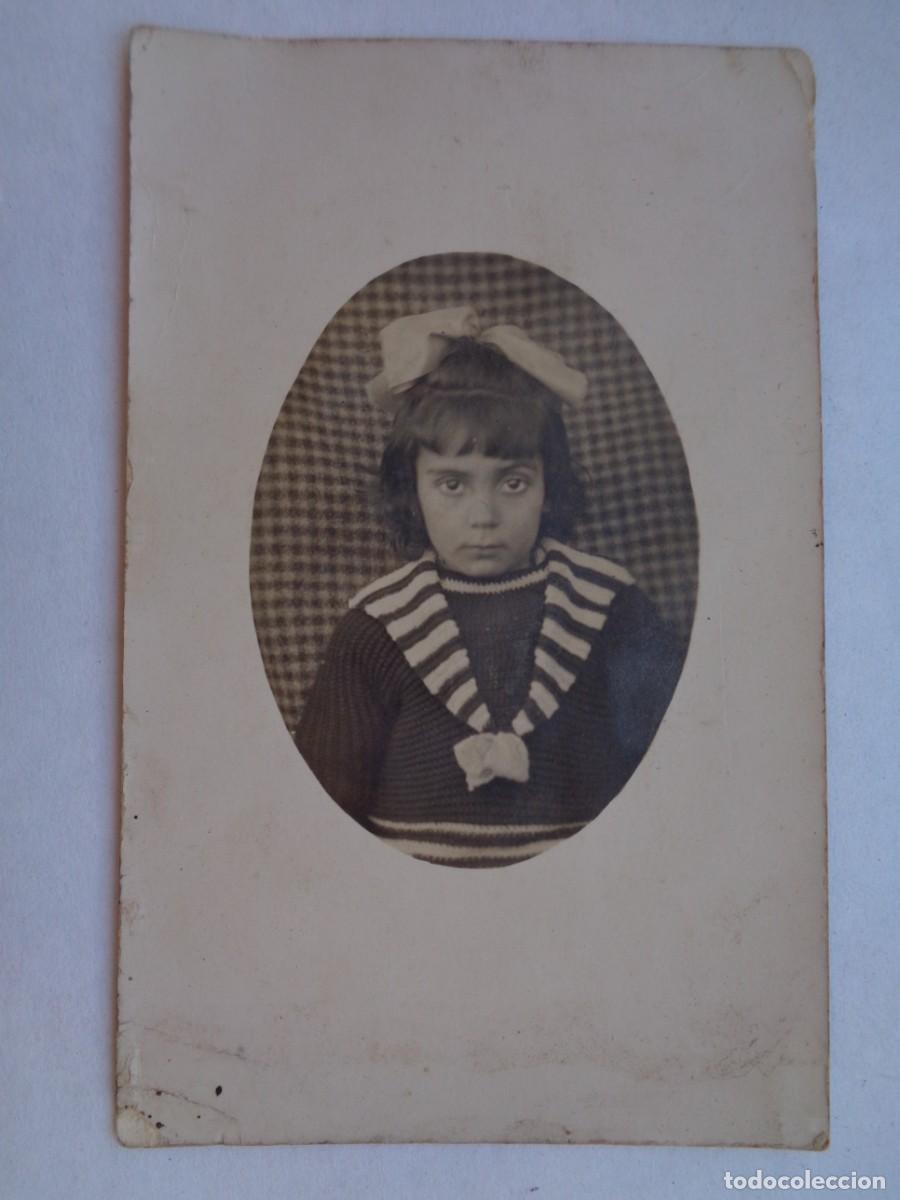 Fotograf&iacute;a antigua: MINUTERO DE FOTOGRAFO CALLEJERO DE NI&Ntilde;A CON LAZO Y VESTIDO MARINERO. 1921