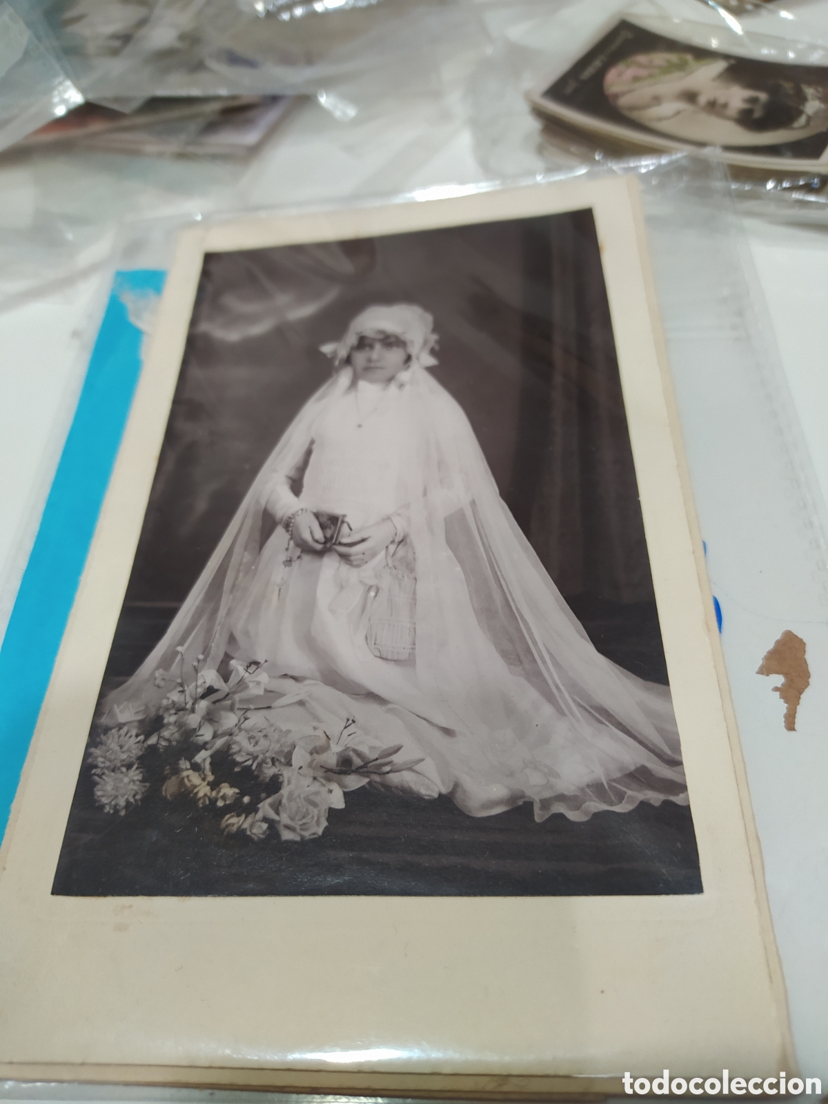 Fotograf&iacute;a antigua: Ni&ntilde;a primera comuni&oacute;n - Foto 1