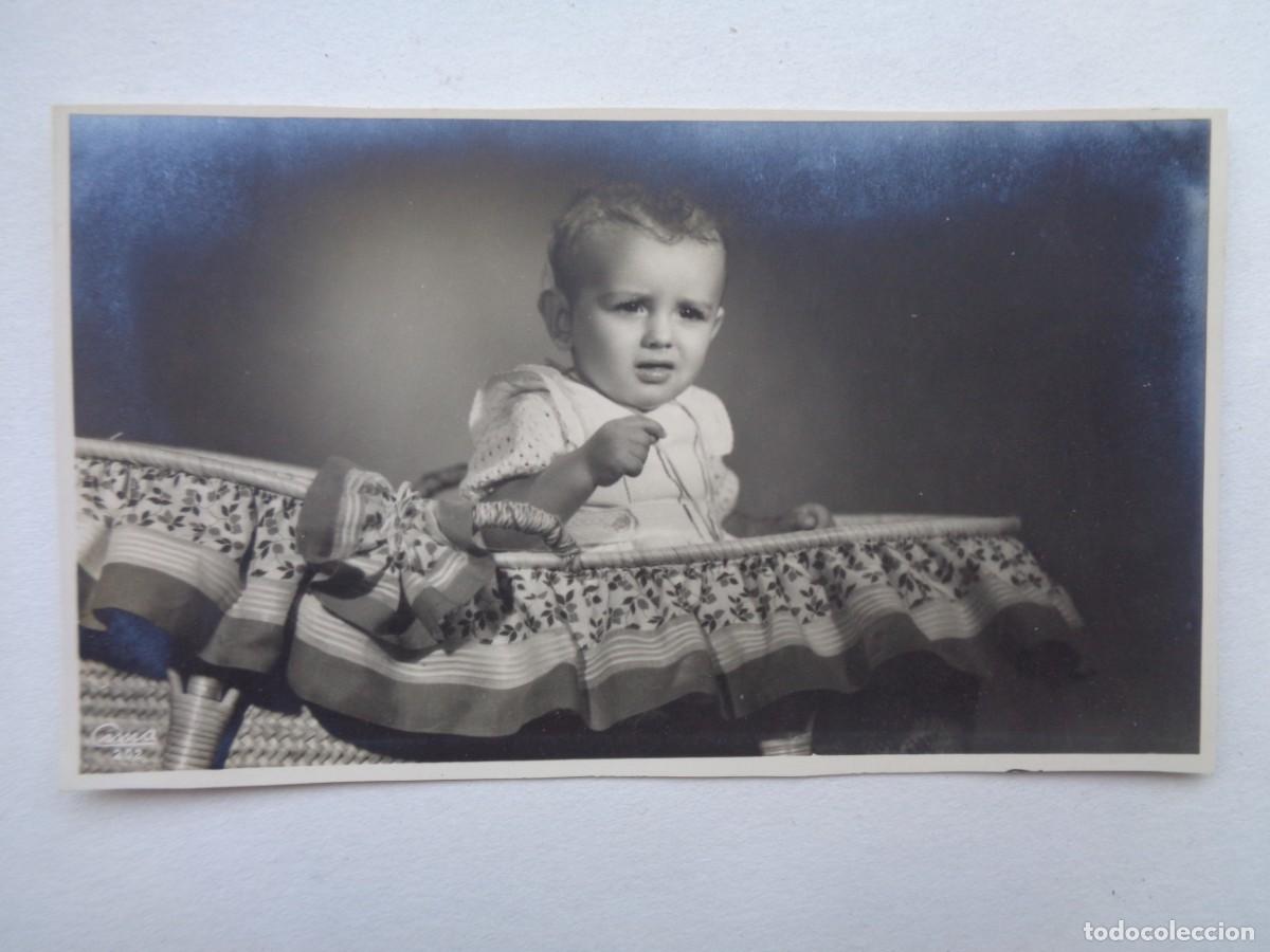 Fotografia antica: PRECIOSA FOTO DE ESTUDIO DE NI&Ntilde;O PEQUE&Ntilde;O EN SU MOISES