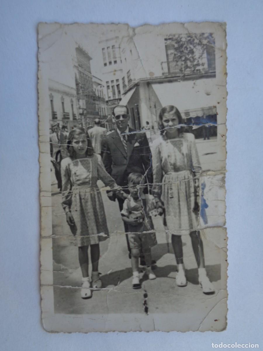 Fotografia antica: MINUTERO DE FOTOGRAFO CALLEJERO DE PAREJA PADRE CON HIJOS . &iexcl;&iexcl;&iexcl;&iexcl; MAL ESTADO !!!!!!