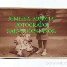 Fotografía antigua: JUMILLA, MURCIA. NIÑOS. FOTÓGRAFO SALVADOR BAÑOS. SIN SELLO. JUMILLA, MURCIA.