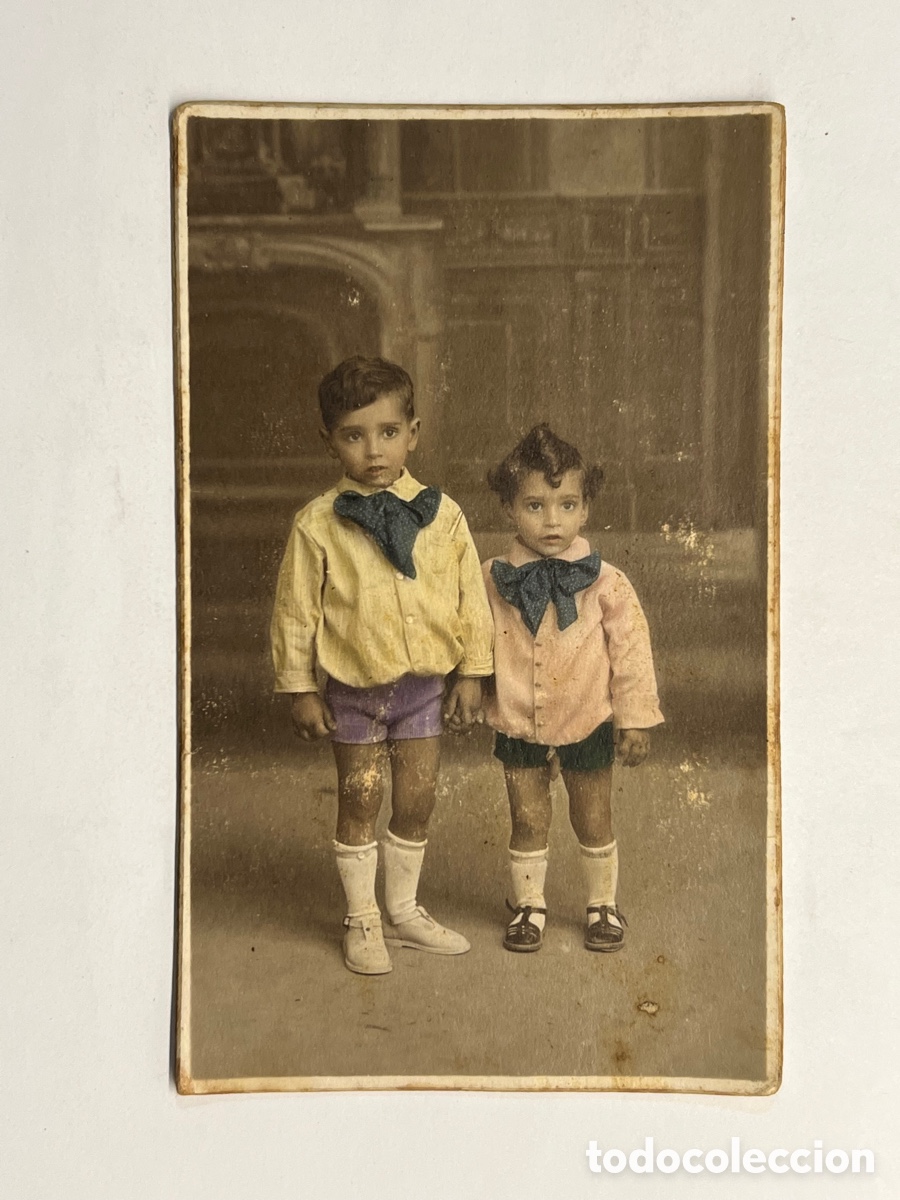Fotografia antica: NI&Ntilde;OS. Fotograf&iacute;a antigua. Los Ni&ntilde;os del Lazo Verde&hellip; J. Ara, fot&oacute;grafo&hellip;. (h.1920?)