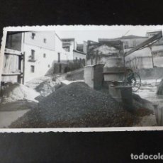Fotografía antigua: SALAMANCA 1955 CONSTRUCCION EDIFICIO FALANGE POSTAL FOTOGRAFICA. Lote 385453539