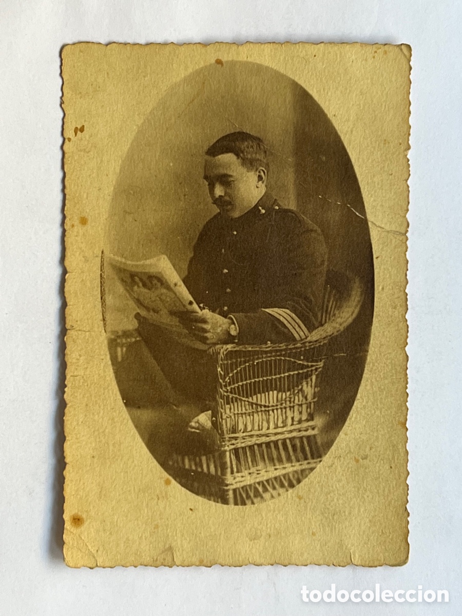 Fotografia antica: ARTILLER&Iacute;A. Militar fotograf&iacute;a de un Militar del cuerpo de Artiller&iacute;a. &Eacute;poca Alfonsina (h.1920?)