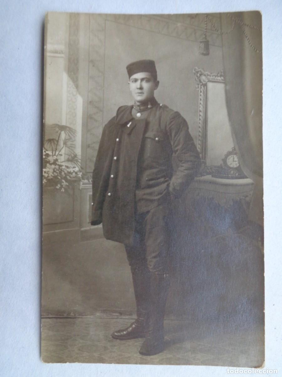 Fotograf&iacute;a antigua: FOTO DE ESTUDIO DE MILITAR DE INGENIEROS , FONDO DECORADO, 1924
