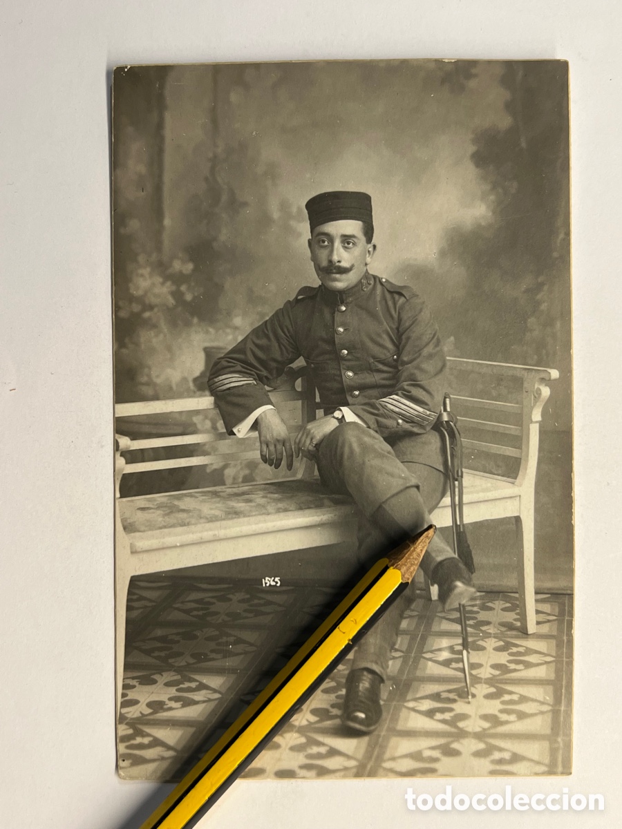 Fotograf&iacute;a antigua: Fotograf&iacute;a Cabo Militar Regimiento de Infanteria Jaen No.25, EL MAESTRO (a.1915)