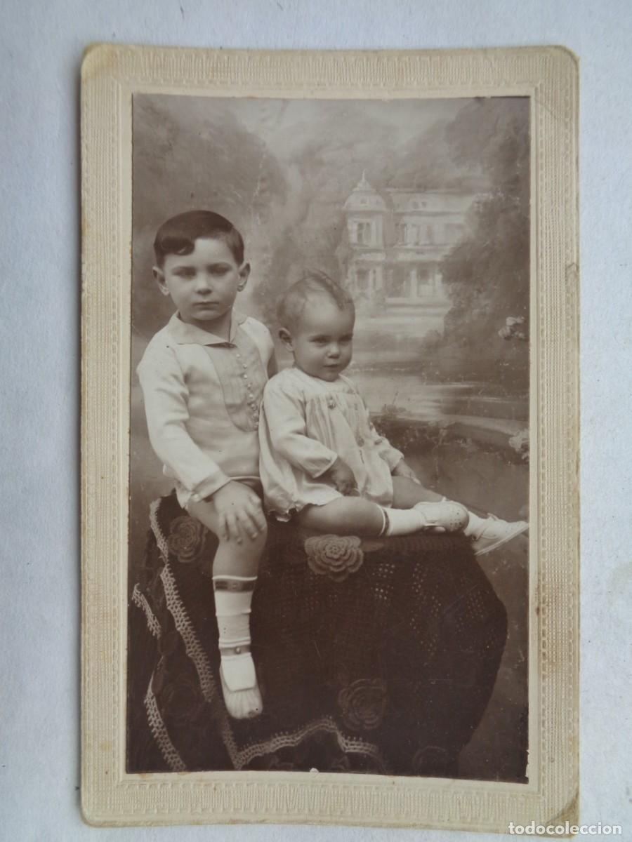 Antique Photography: PRECIOSA FOTO DE ESTUDIO DE NI&Ntilde;O CON PANTALON CORTO Y BEBE, PRINCIPIOS DE SIGLO. DE E.GALDIN
