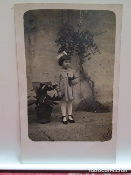 Antique Photography: NI&Ntilde;A PEQUE&Ntilde;A CON LAZO EN EL PELO