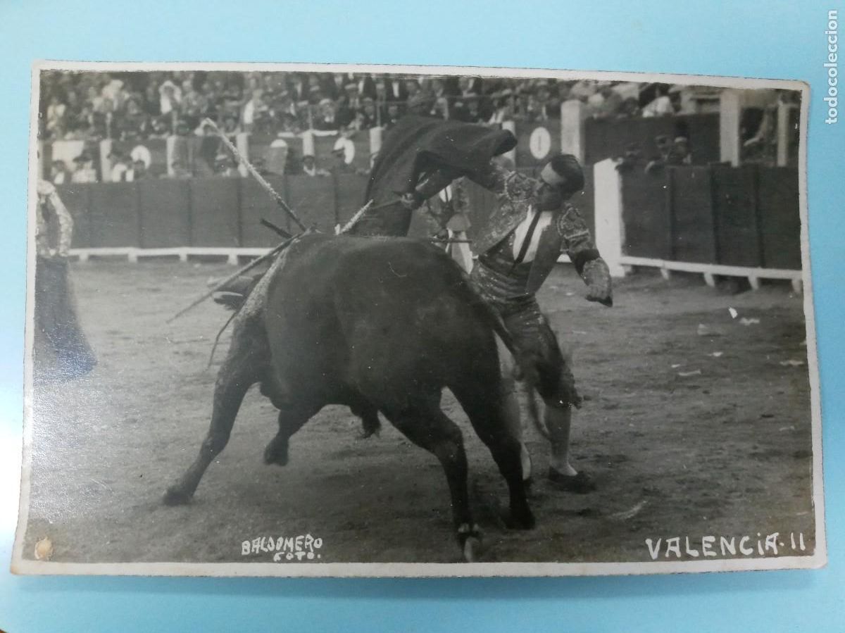 Fotografia antica: FOTO DE CORRIDA DE TOROS. TORERO . DE BALDOMERO ( FIRMADA ).