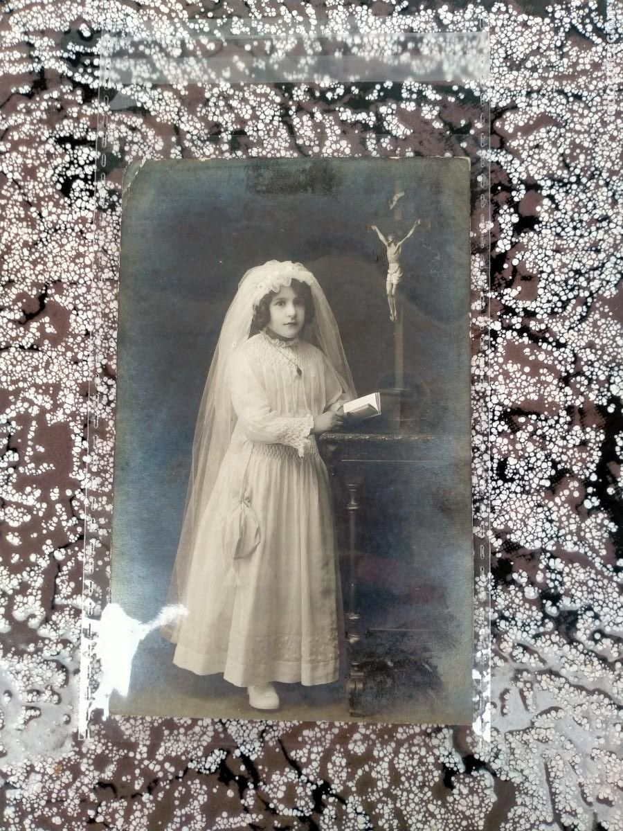 Alte Fotografie: ANTIGUA FOTOGRAF&Iacute;A POSTAL NI&Ntilde;O COMUNI&Oacute;N FOTO