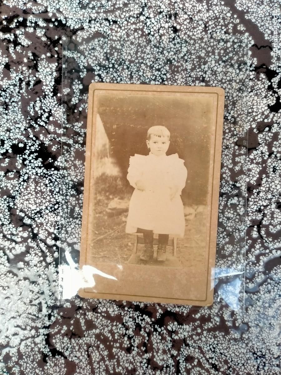 Alte Fotografie: ANTIGUA FOTOGRAF&Iacute;A POSTAL NI&Ntilde;O FOTO MEN&Eacute;NDEZ Y MIRANDA 1898 PRAVIA SANTIANES