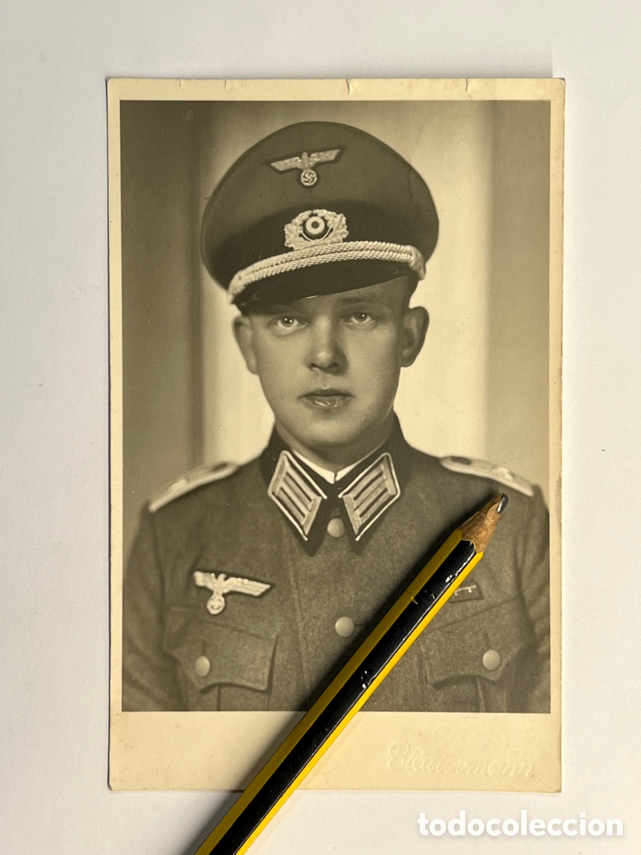 Fotografia antica: OFICIAL ALEMAN. Fotografia de un joven oficial de aviaci&oacute;n alemana? Octubre de 1944. Dedicada
