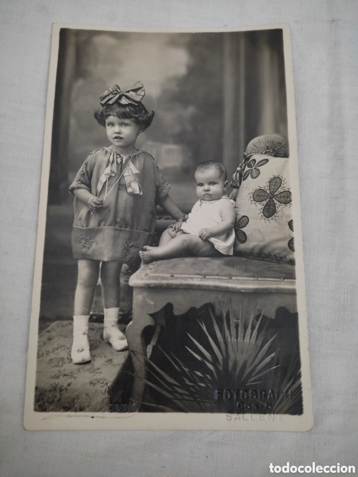 Alte Fotografie: Preciosa y buena fotograf&iacute;a de dos hermanos ni&ntilde;o ni&ntilde;a, foto llarenas sallent