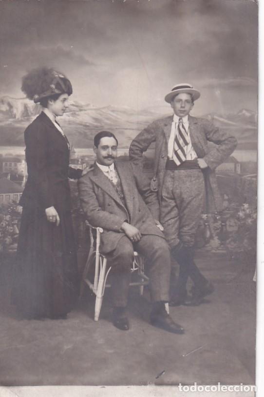 Photographie ancienne: PHOTO CENTRALE LAUSANNE KRIEG & HUBER. PRECIOS. RETRATO FAMILIAR