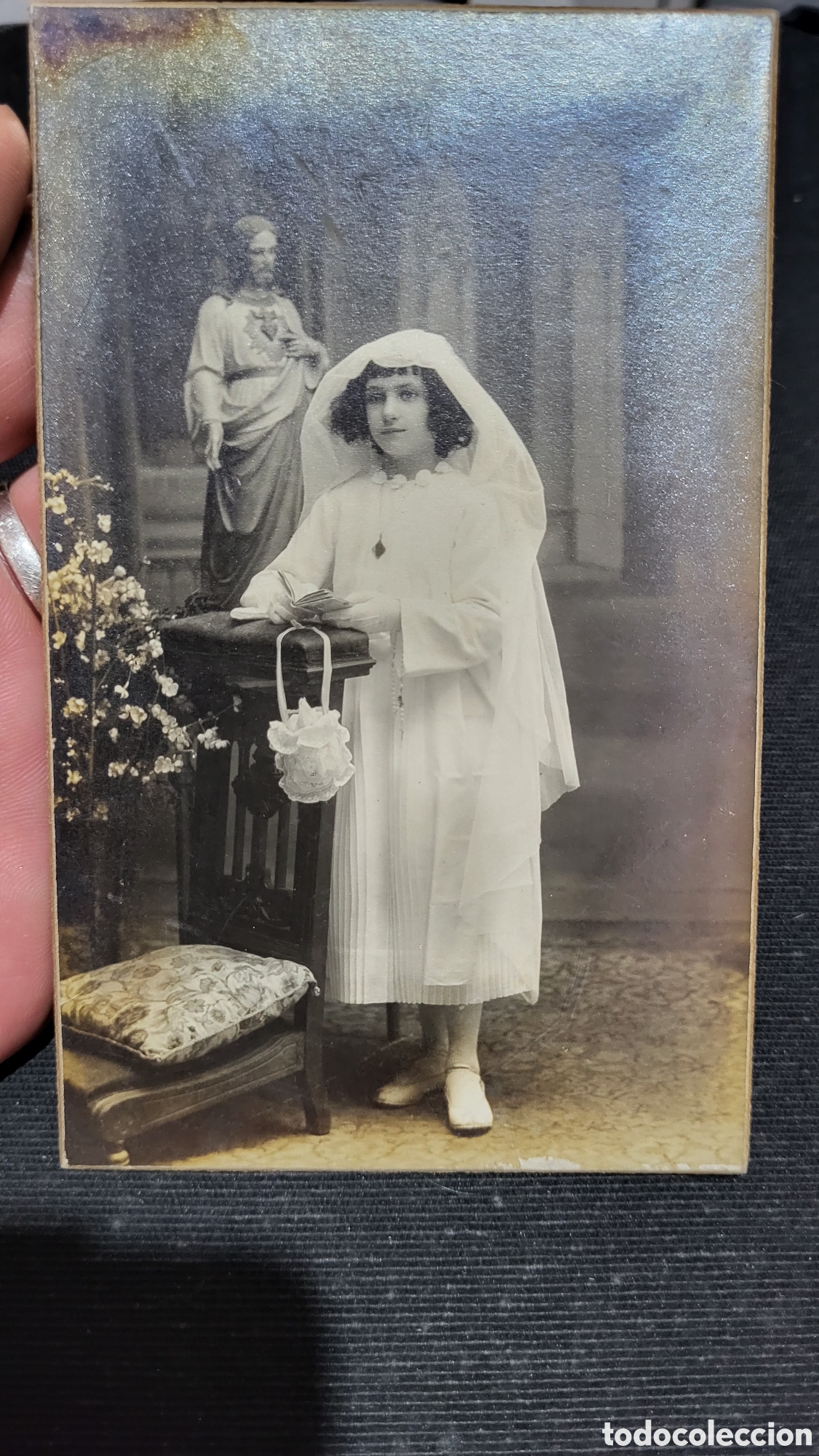 Antique Photography: Fotograf&iacute;a antigua alb&uacute;mina retrato de una Ni&ntilde;a de Comuni&oacute;n