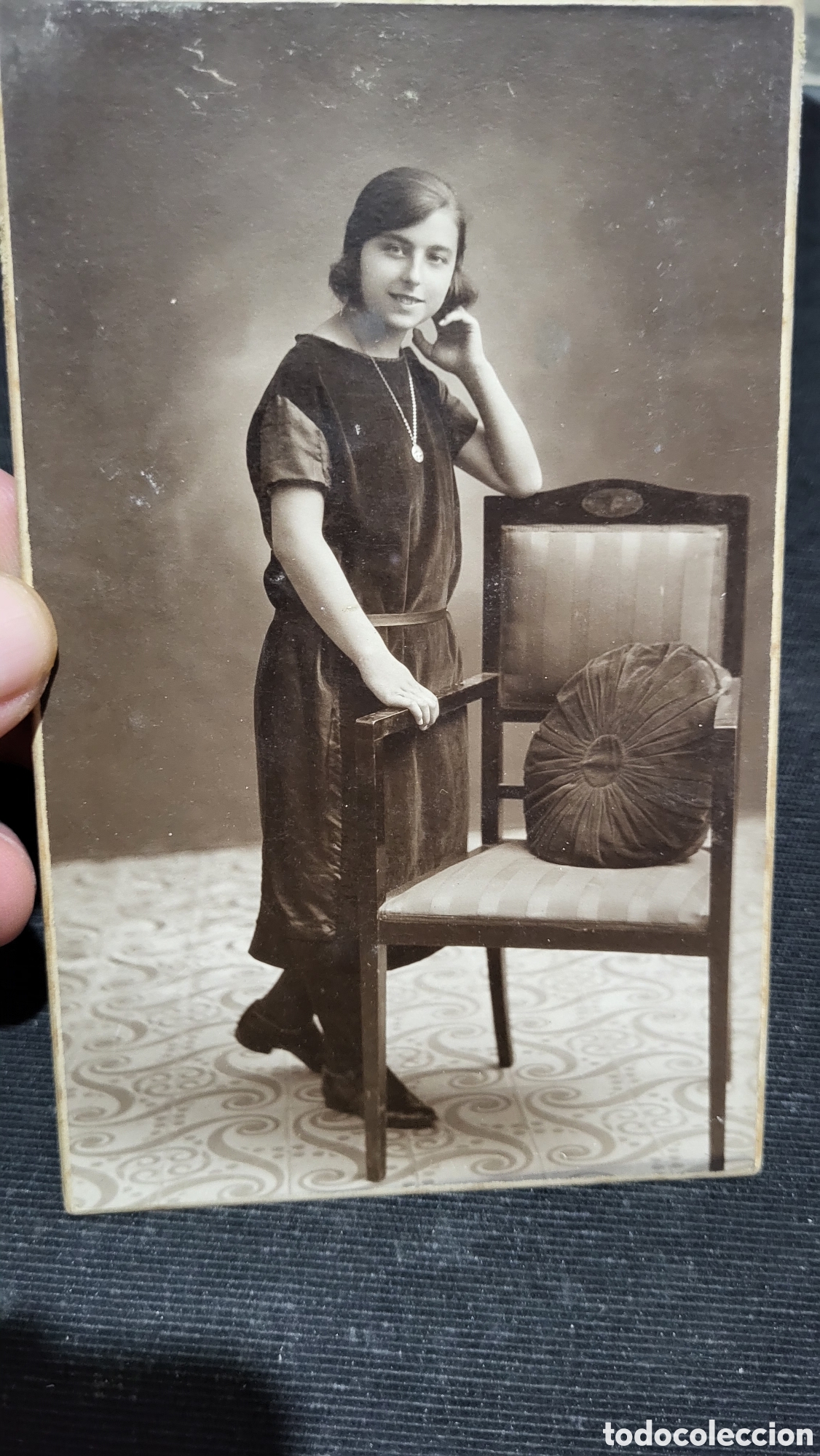 Fotograf&iacute;a antigua: Fotograf&iacute;a antigua alb&uacute;mina usada retrato de una Se&ntilde;ora