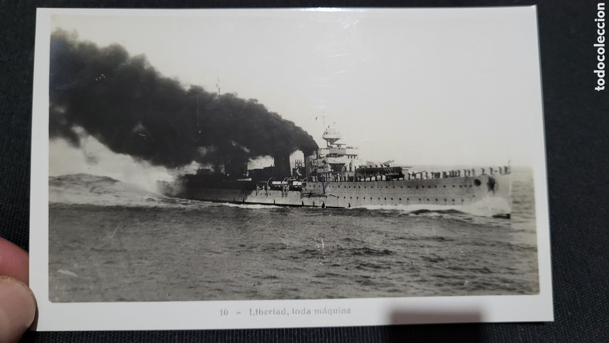 Alte Fotografie: Fotograf&iacute;a antigua barco a toda maquina