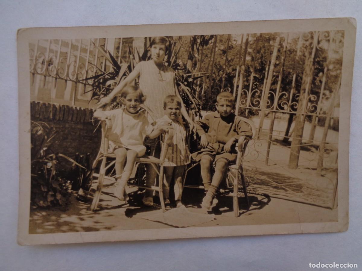 Alte Fotografie: MINUTERO DE FOTOGRAFO CALLEJERO DE NI&Ntilde;OS EN EL JARDIN, PRINCIPIOS DE SIGLO