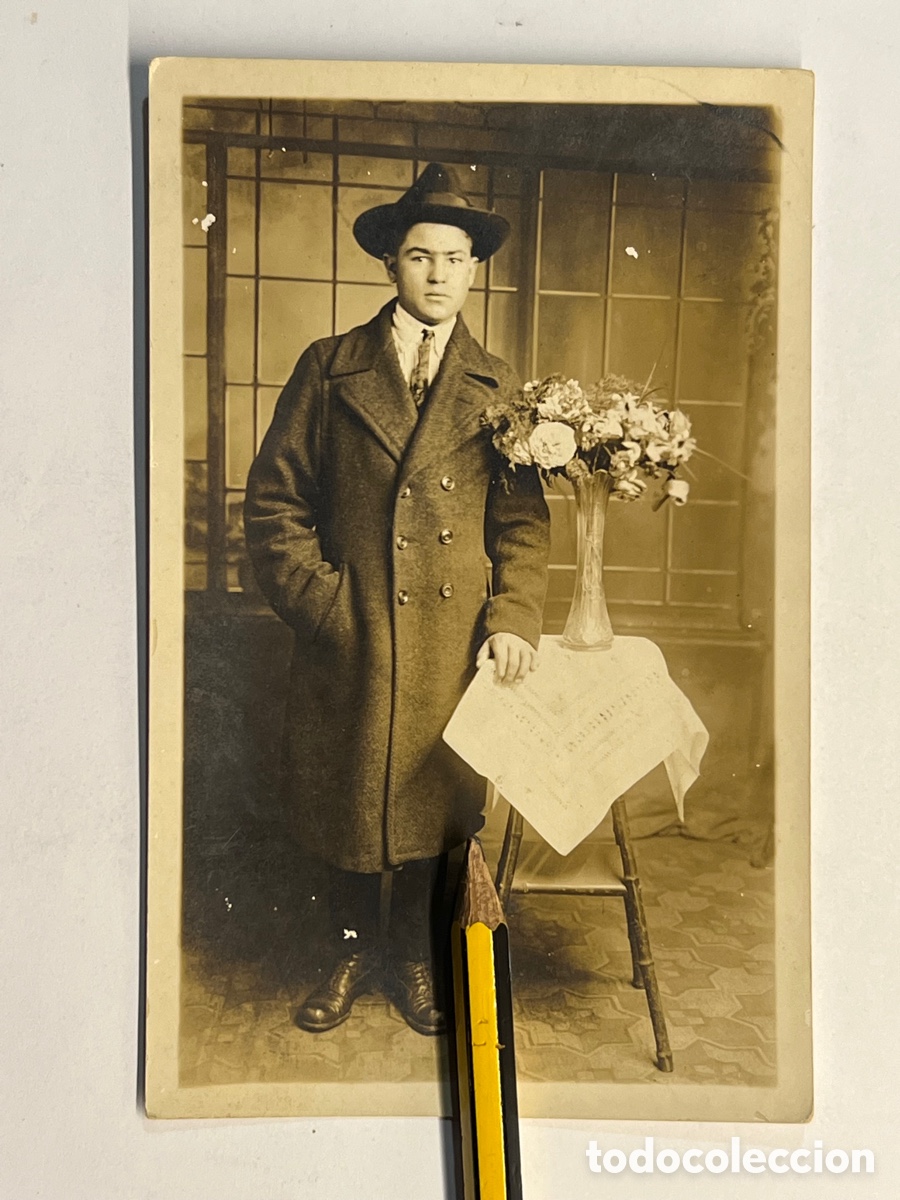 Alte Fotografie: FOTOGRAF&Iacute;A EL ESPA&Ntilde;OL QUE EMIGRO A CONNECTICUT.. Fernando Alemain (h.1900?)