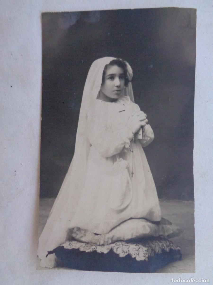 Alte Fotografie: PRECIOSA FOTO DE ESTUDIO DE NI&Ntilde;A DE PRIMERA COMUNION, PRINCIPIOS DE SIGLO