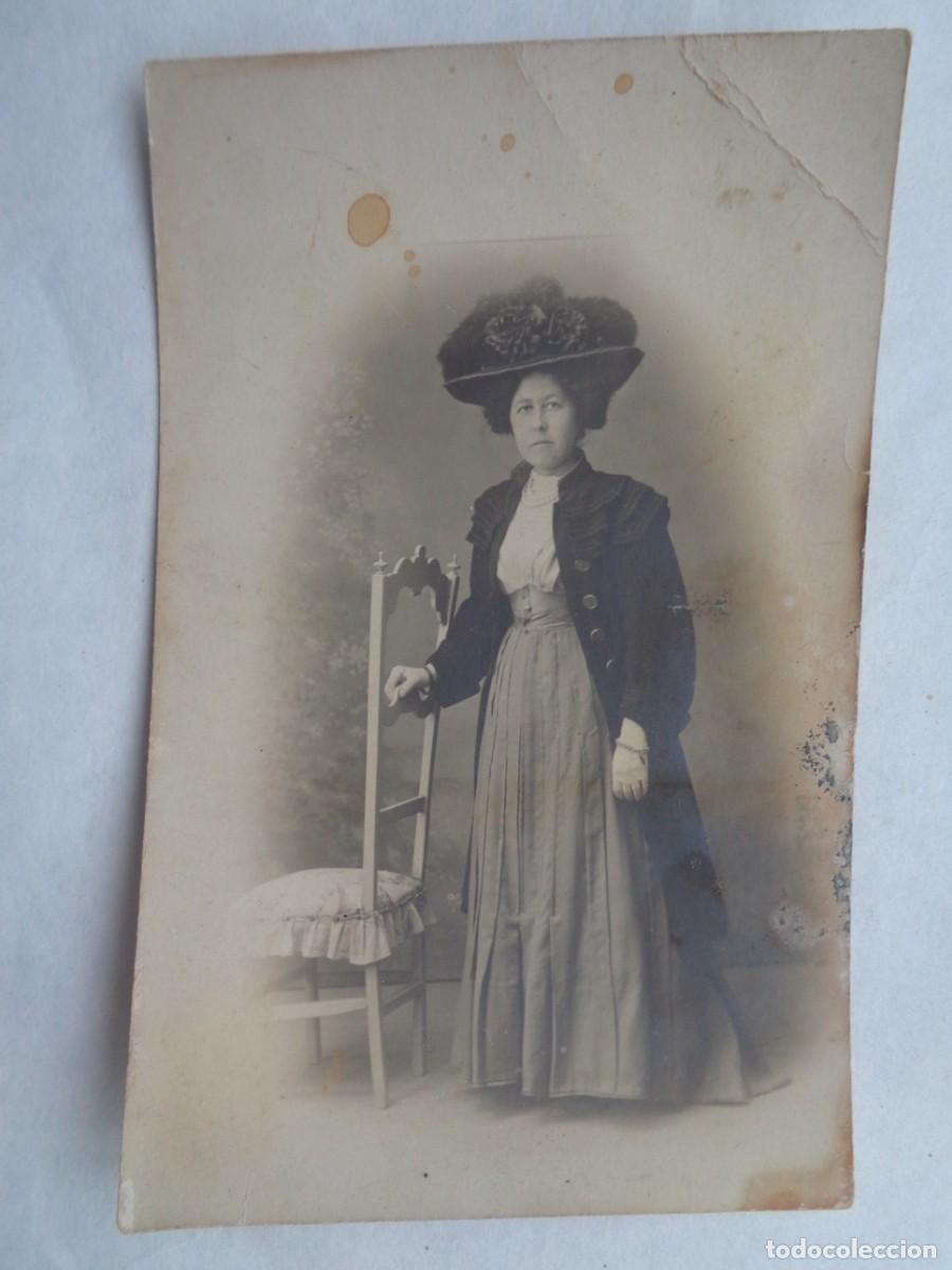 Fotografia antiga: PRECIOSA FOTO DE ESTUDIO DE MUJER CON ENORME SOMBRERO DE EPOCA PRINCIIOS DE SIGLO