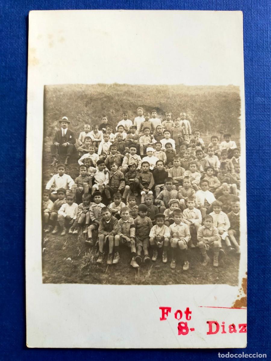 Fotografia antiga: POSTAL FOTOGRAFICA / GRUPO DE ESCOLARES CON PROFESOR / FOTO S-DIAZ
