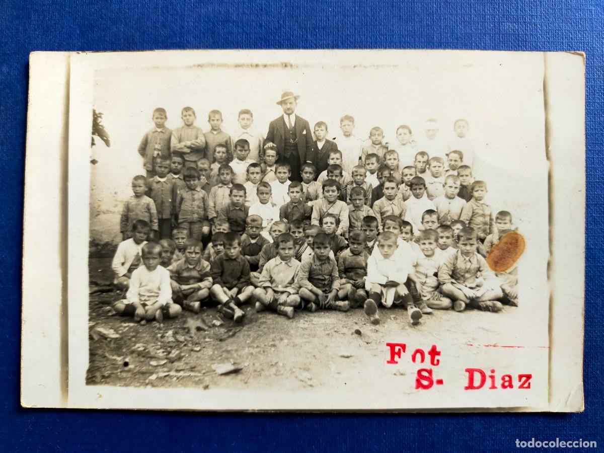 Fotografia antiga: POSTAL FOTOGRAFICA / GRUPO DE ESCOLARES CON PROFESOR / FOTO S-DIAZ