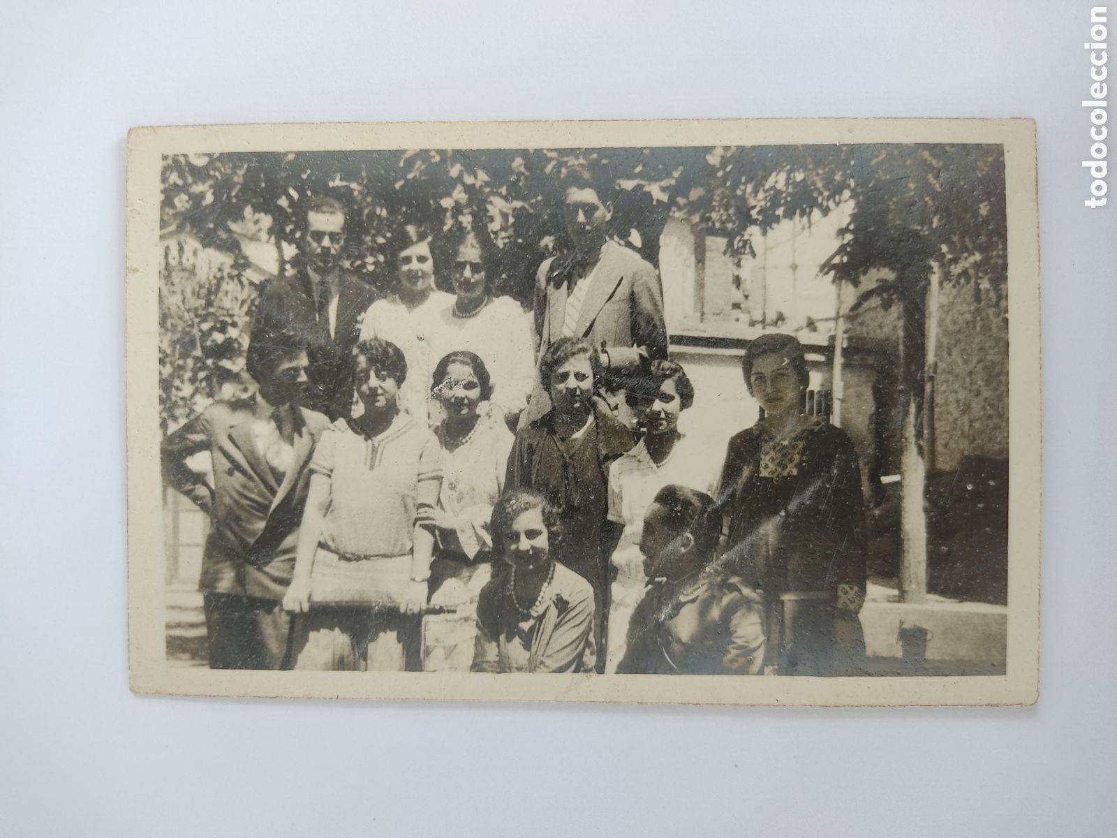 Fotograf&iacute;a antigua: antigua foto postal grupo de j&oacute;venes