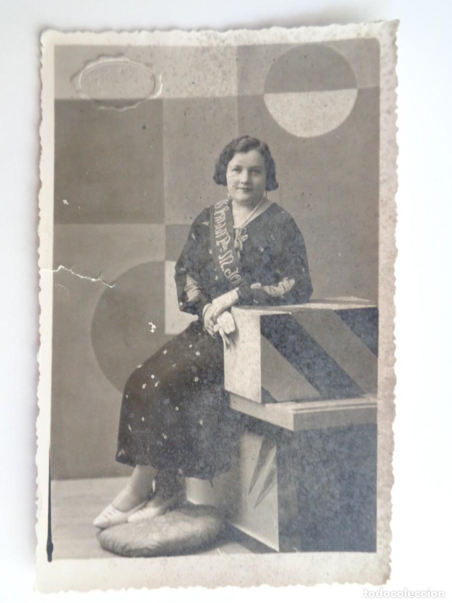 Fotograf&iacute;a antigua: REPUBLICA : PRECIOSA FOTO DE CHICA CON BANDA FALLA PZA. M. JOR ......, 1933 . DE FOTO STUDIO, ALCOY